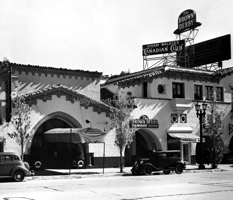 The Brown Derby 1937 2 1628 No. Vine St. Hollywood wm.jpg